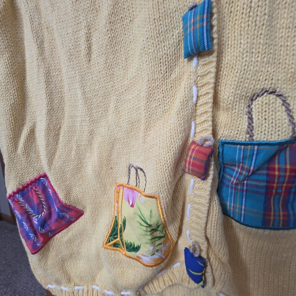 Vintage Mandal Bay Sweater Vest Size Large Yellow Appliqued Purses Shopping - Picture 2 of 11